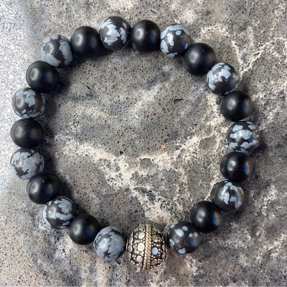 Hand Crafted Jewelry - 💰 𝕊 𝕠 𝕝 𝕕 💰 Onyx & Snowflake Obsidian Gemstone Stacking Stretchy Bracelet